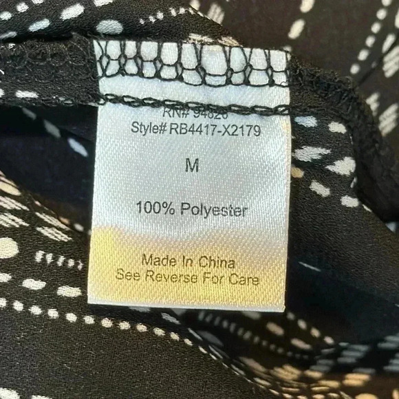 No Frills Tie Collar Black and White Blouse - Size M - Picture 12 of 13